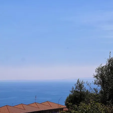 Alba * Acitrezza
