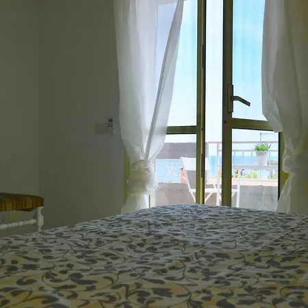 Apartman Alba Acitrezza