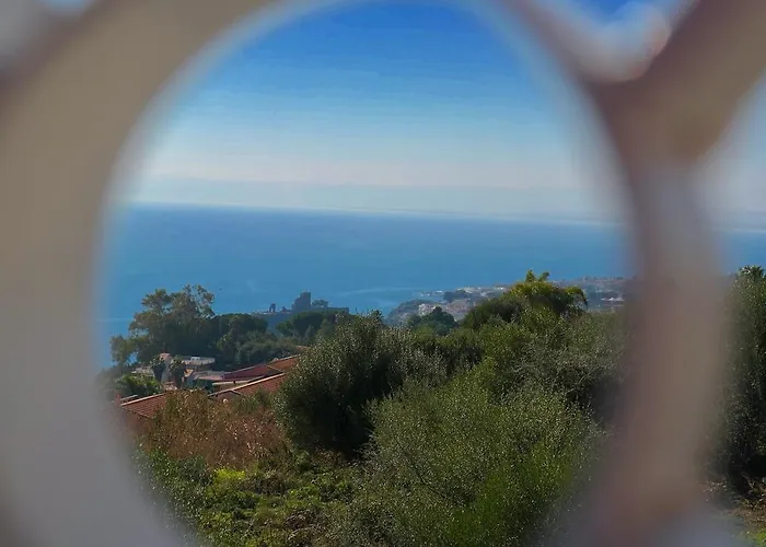 Daire Alba Aci Trezza